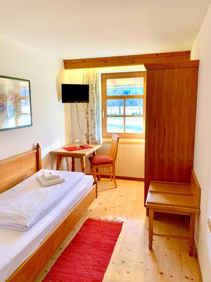 Ferienwohnung Gutshof zum Schluxen Pinswang Exterior foto