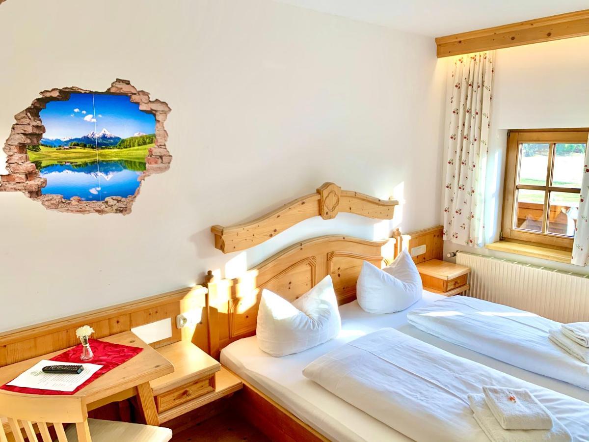 Ferienwohnung Gutshof zum Schluxen Pinswang Exterior foto